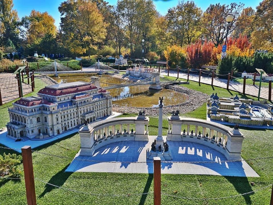 Viharsarki Apartman Gyula Luaran gambar