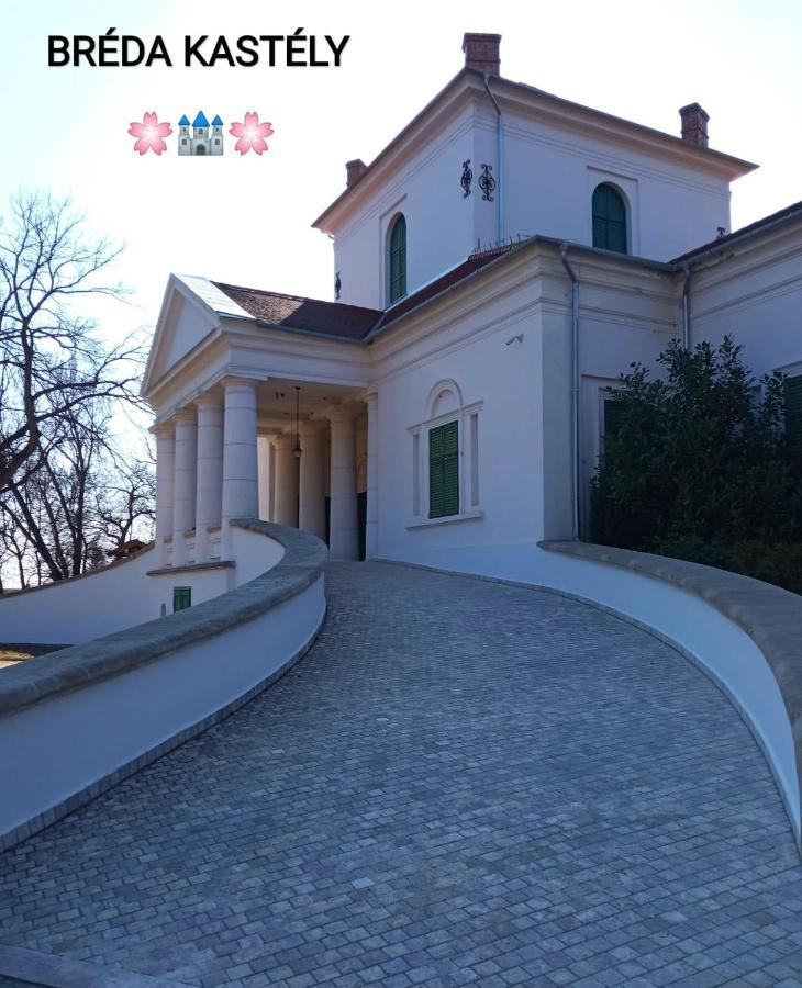 Viharsarki Apartman Gyula Luaran gambar